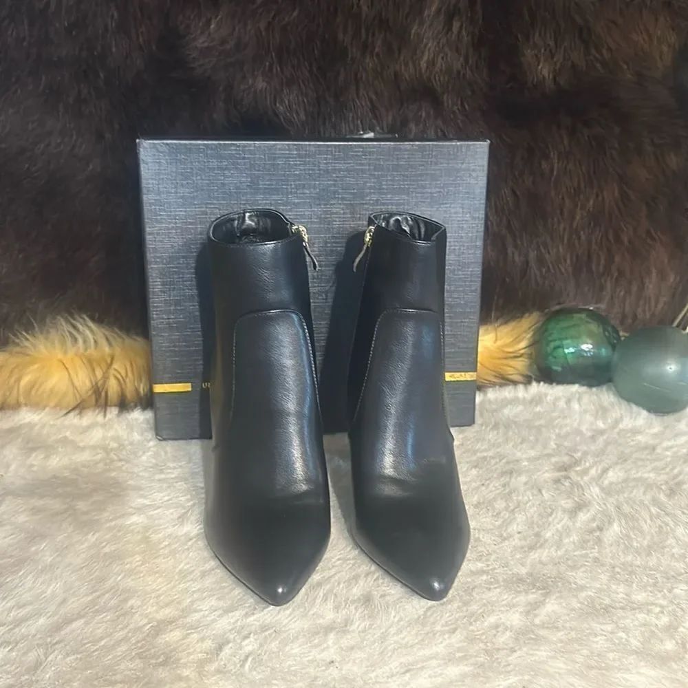 IDIFU booties 6.5 (3100) NIB